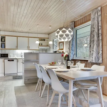 Verneri - 300m From The Sea By Interhome Tranekær